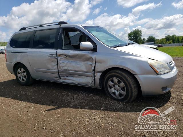 KNDMB233486222160 2008 KIA All Models photo no. 4