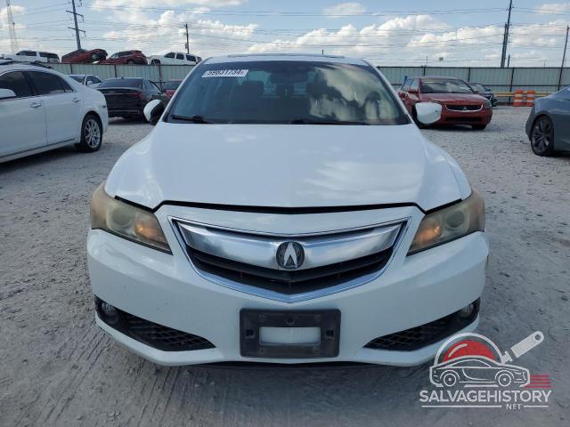19VDE1F57DE018271 2013 ACURA ILX photo no. 5