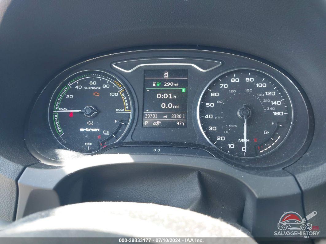 WAUUPBFFXHA108830 2017 AUDI A3 E-TRON photo no. 7