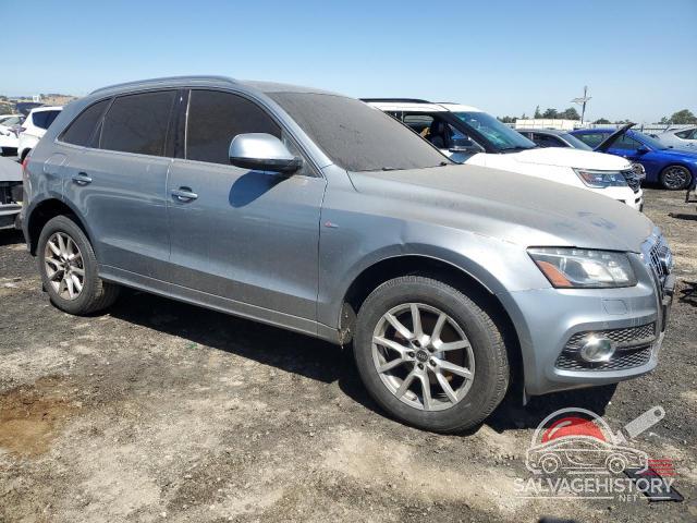 WA1WKAFPXAA098748 2010 AUDI Q5 photo no. 4