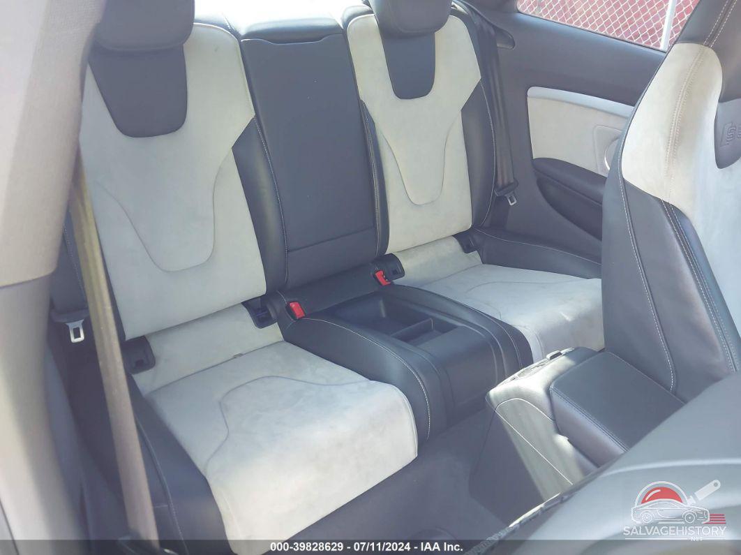 WAUV4AFR3GA052536 2016 AUDI S5 photo no. 8