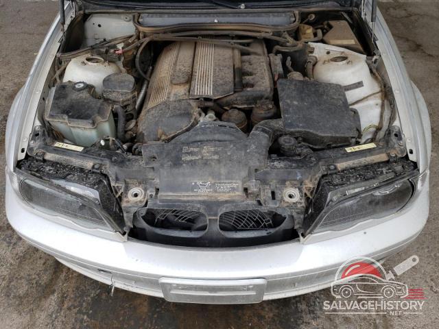 WBABS53482JU88980 2002 BMW 3 SERIES photo no. 11