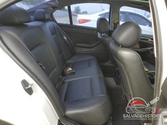 WBAET37492NJ20910 2002 BMW 3 SERIES photo no. 10