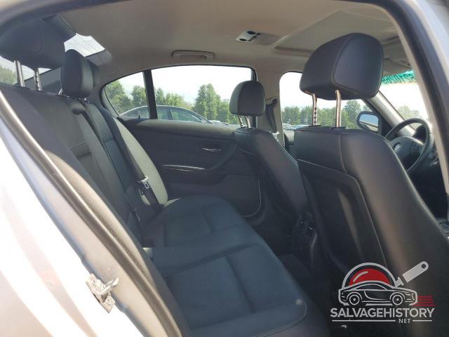 WBAPH7G50ANM51710 2010 BMW 3 SERIES photo no. 10