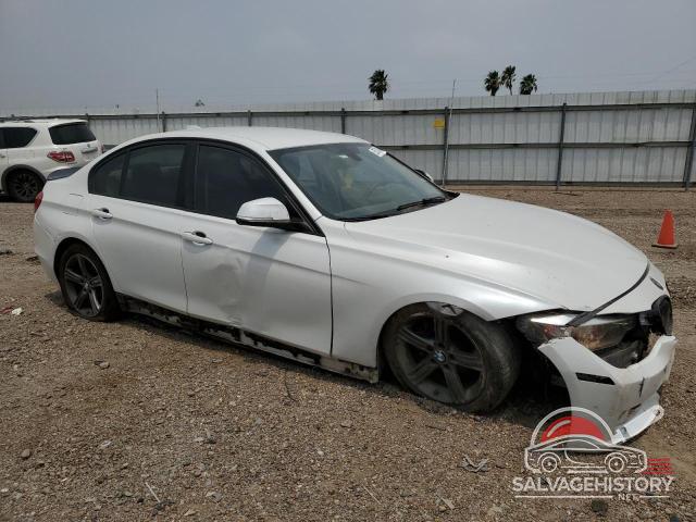 WBA3C1C54CF430498 2012 BMW 3 SERIES photo no. 4