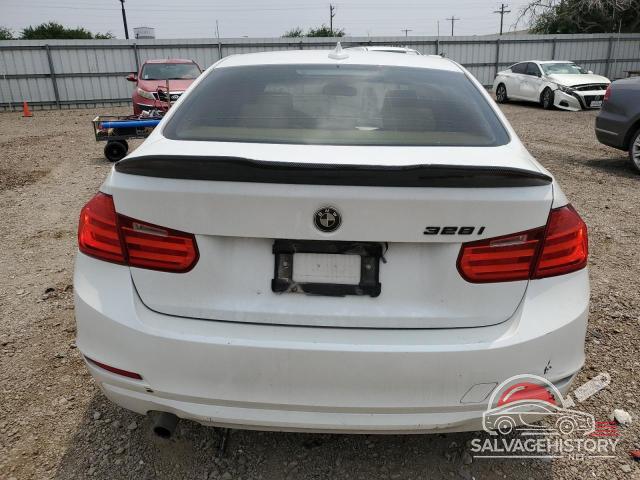 WBA3C1C54CF430498 2012 BMW 3 SERIES photo no. 6