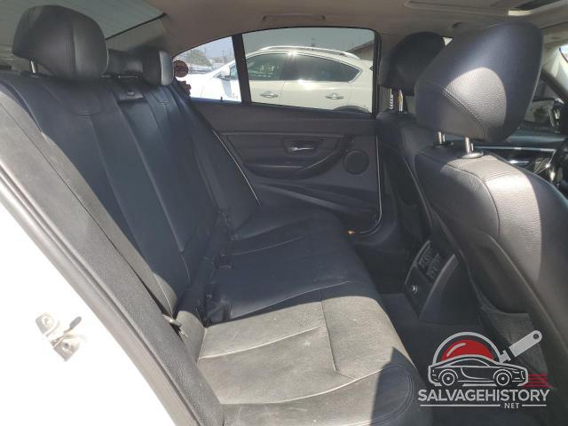 WBA3C1C58DF441098 2013 BMW 3 SERIES photo no. 10