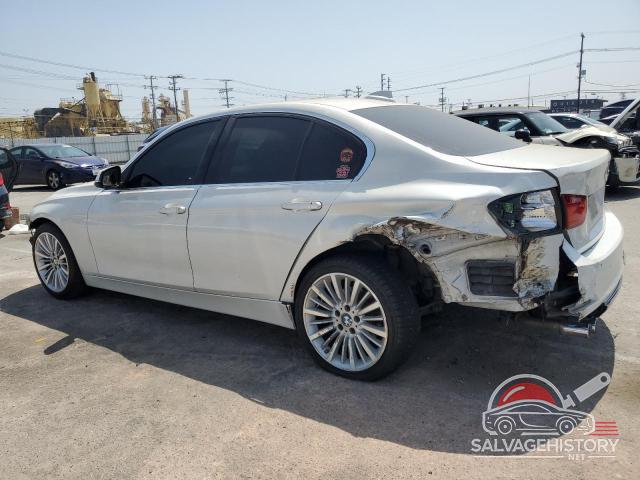 WBA3C1C58DF441098 2013 BMW 3 SERIES photo no. 2