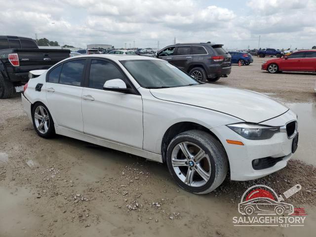 WBA3B3G59FNT19027 2015 BMW 3 SERIES photo no. 4