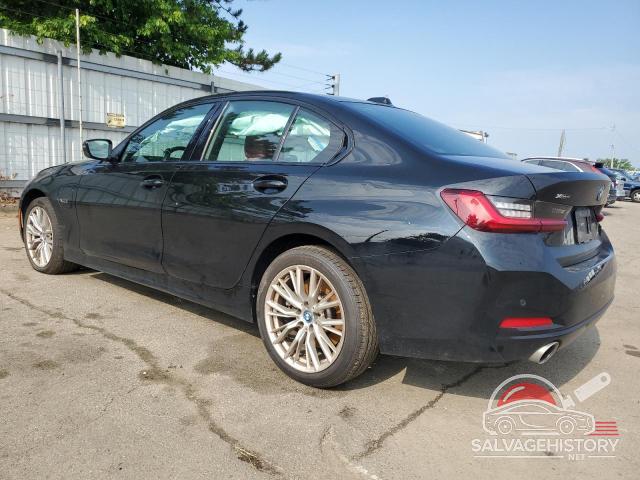 3MW39FS06P8D21265 2023 BMW 3 SERIES photo no. 2