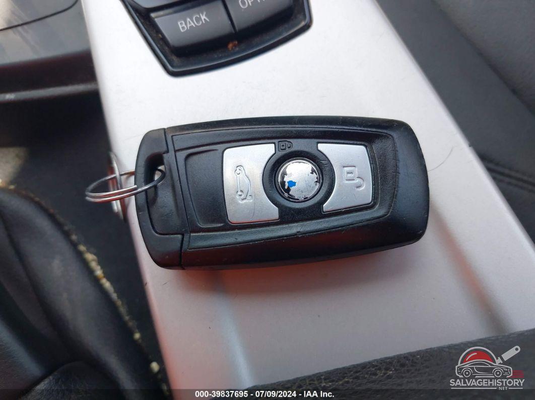 WBA3C3G58ENS70978 2014 BMW 320I photo no. 11
