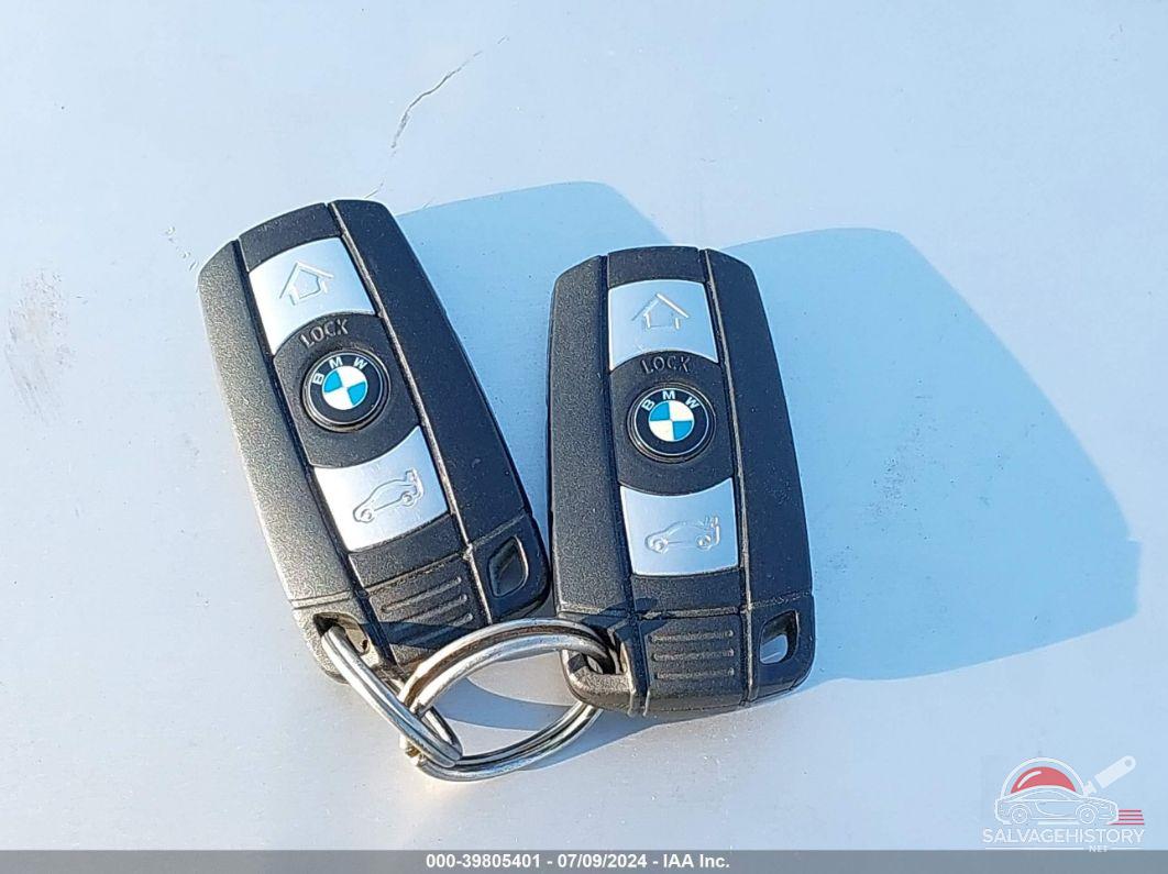 WBAPH5G51ANM36203 2010 BMW 328 photo no. 11