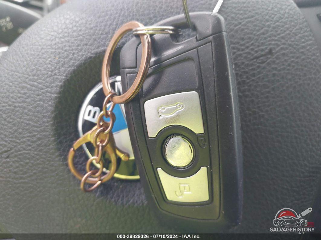 WBA3A5G58DNP25036 2013 BMW 328I photo no. 11