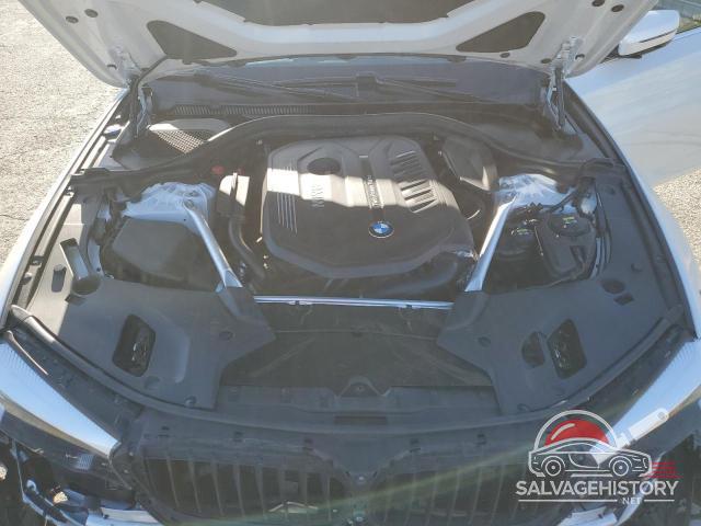 WBAJE5C50JG918721 2018 BMW 5 SERIES photo no. 11