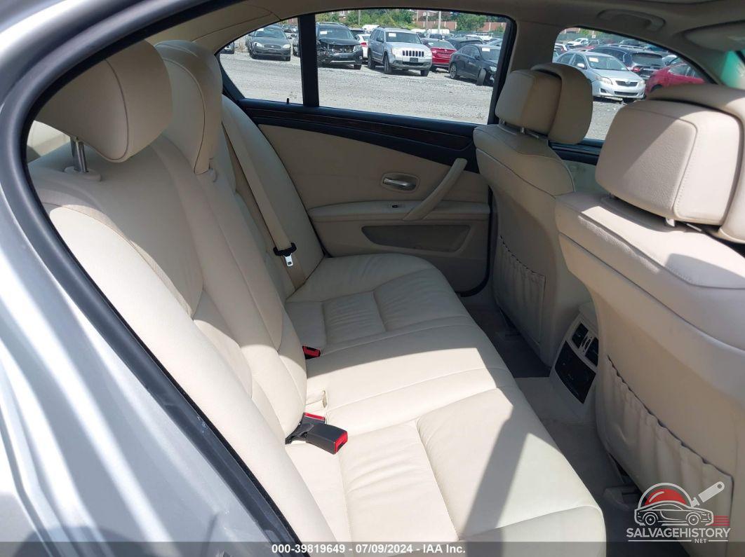 WBANV93578CZ64699 2008 BMW 535XI photo no. 8