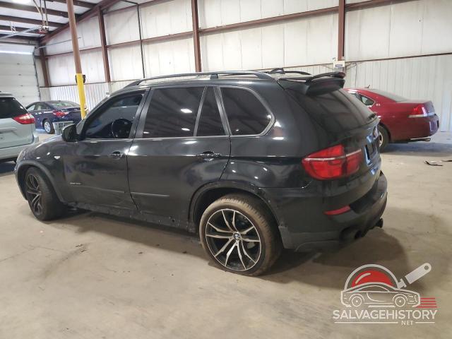 5UXZV4C58BL415302 2011 BMW X5 photo no. 2