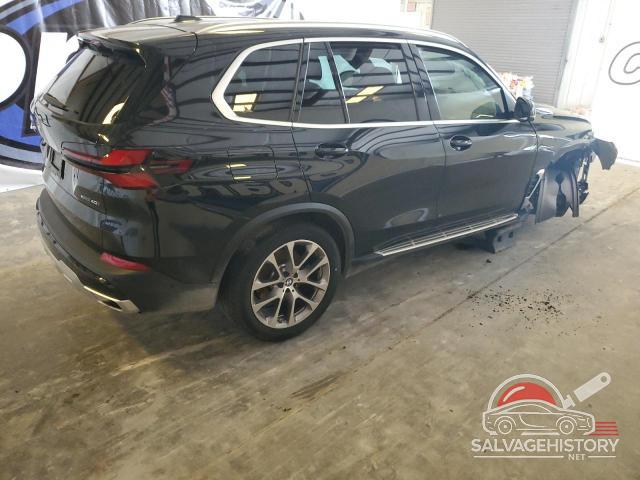 5UX23EU00R9U13180 2024 BMW X5 photo no. 3