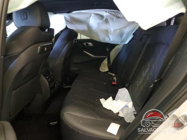 5UX23EU09R9V32085 2024 BMW X5 photo no. 10