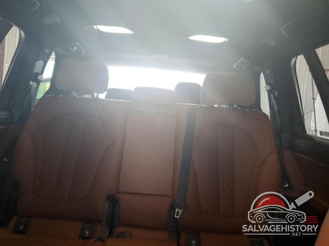 5UX33EM03R9S99812 2024 BMW X7 M60I photo no. 10