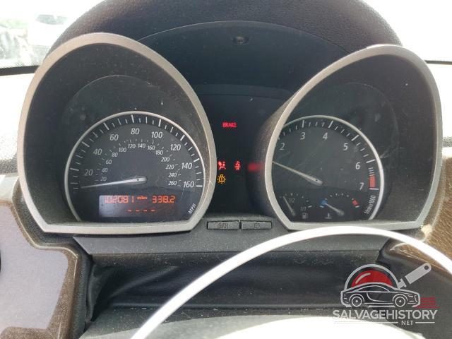 4USBT53493LT20166 2003 BMW Z4 photo no. 9