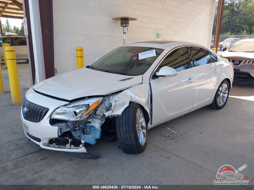 2G4GN5EX0F9212183 2015 BUICK REGAL photo no. 2