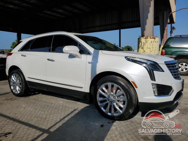 1GYKNFRS5HZ123473 2017 CADILLAC XT5 photo no. 4