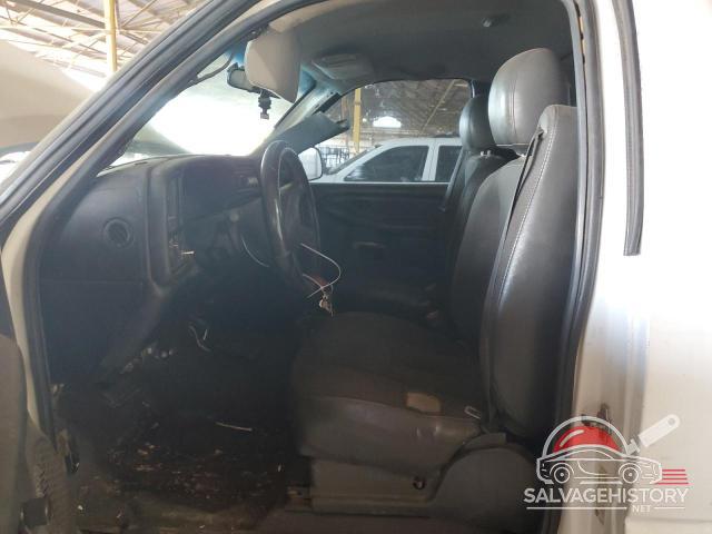 1GCHC24U06E267976 2006 CHEVROLET ALL Models photo no. 7