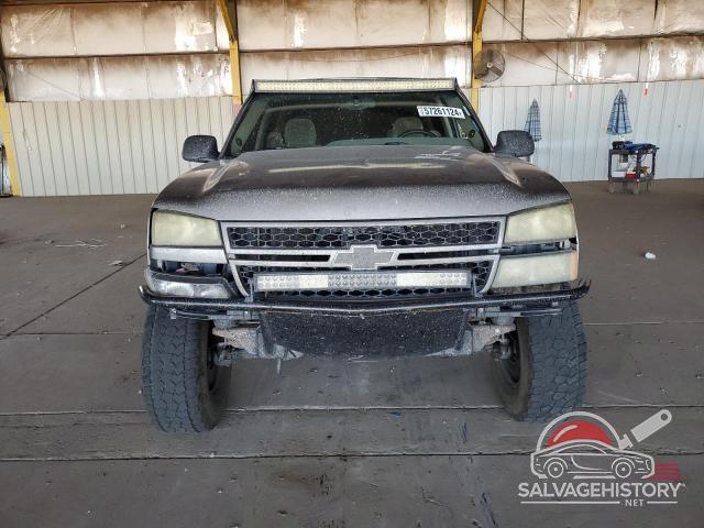 2GCEC13T961178737 2006 CHEVROLET ALL Models photo no. 5