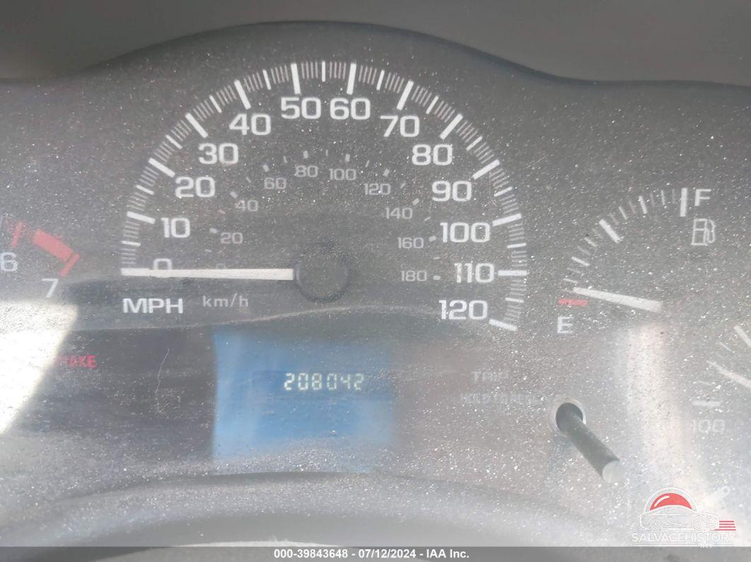 1G1ND52F54M706316 2004 CHEVROLET CLASSIC photo no. 7