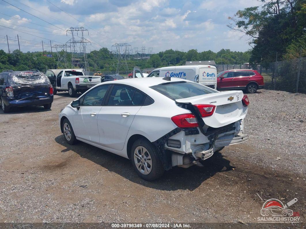 1G1BC5SMXK7108416 2019 CHEVROLET CRUZE photo no. 3