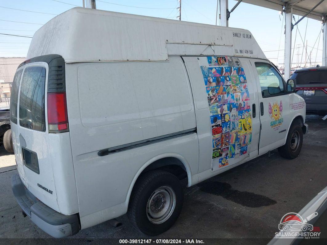 1GCGG25RX21216819 2002 CHEVROLET EXPRESS photo no. 4
