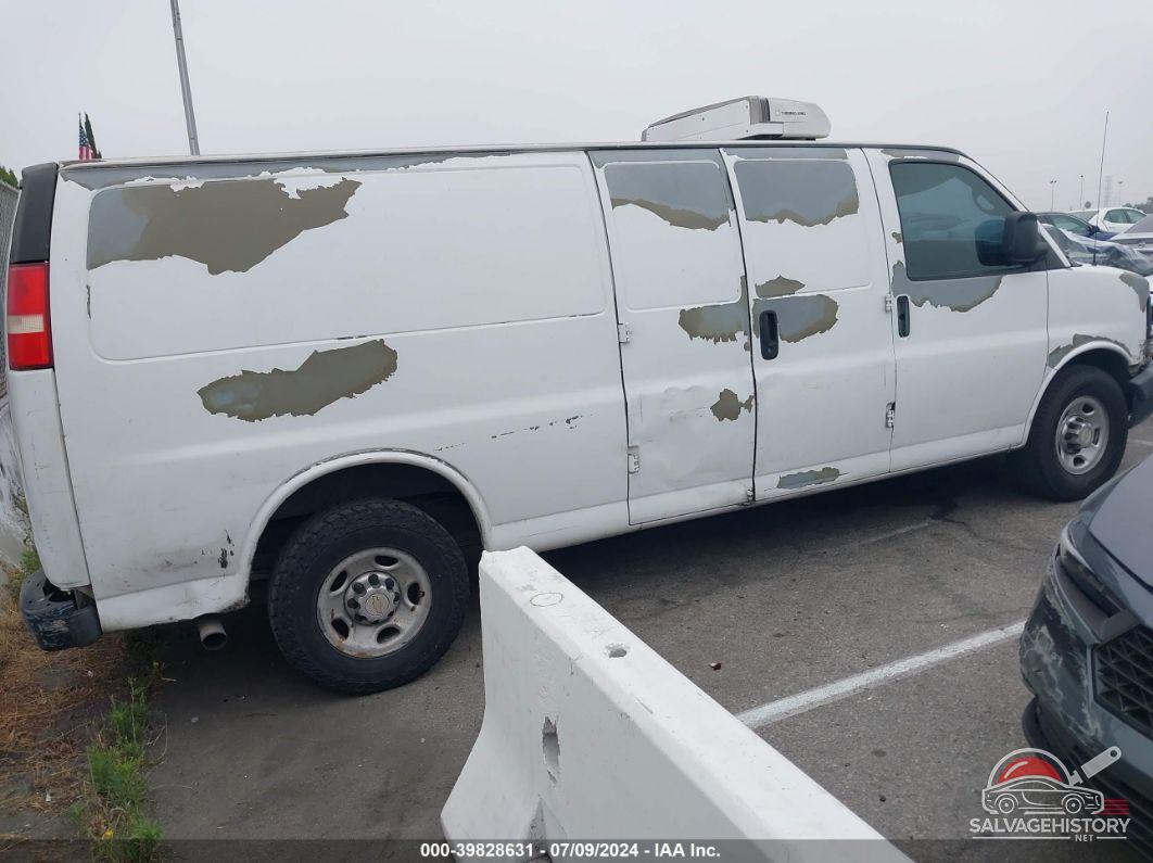 1GCZGUCG1C1105051 2012 CHEVROLET EXPRESS G3500 photo no. 4