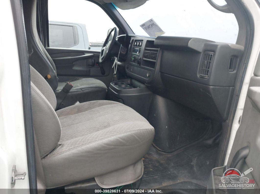 1GCZGUCG1C1105051 2012 CHEVROLET EXPRESS G3500 photo no. 5