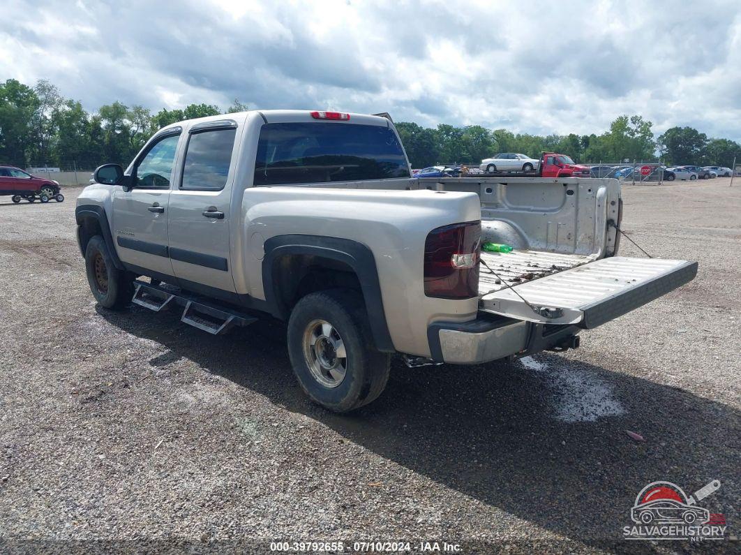 3GCEC13J48G303278 2008 CHEVROLET SILVERADO 1500 photo no. 3