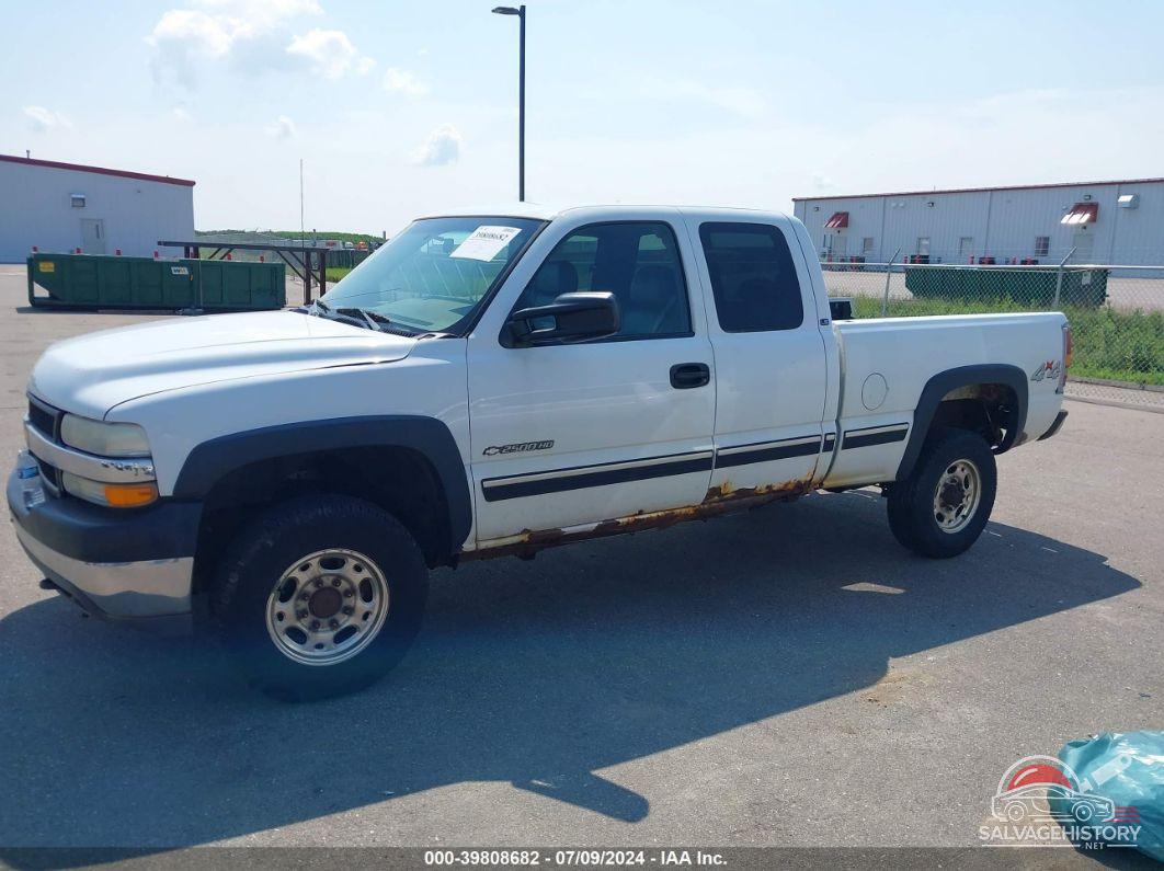 1GCHK29G61E236875 2001 CHEVROLET SILVERADO photo no. 2