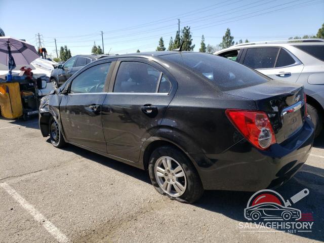 1G1JC5SHXD4132301 2013 CHEVROLET SONIC photo no. 2