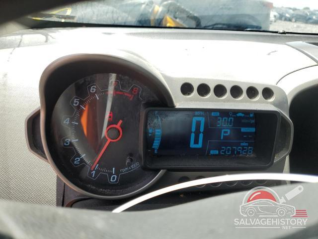 1G1JC6SH2E4225904 2014 CHEVROLET SONIC photo no. 9