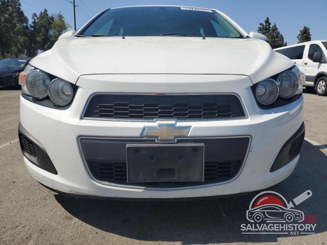 1G1JA6SH9F4207276 2015 CHEVROLET SONIC photo no. 5