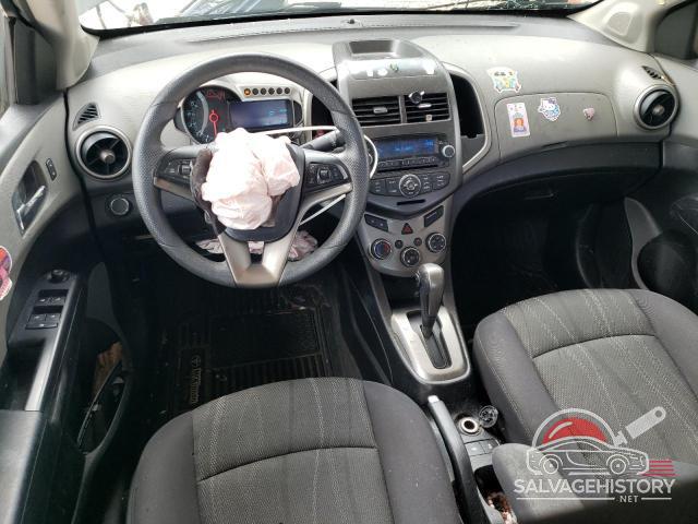 1G1JC5SH5F4103386 2015 CHEVROLET SONIC photo no. 8