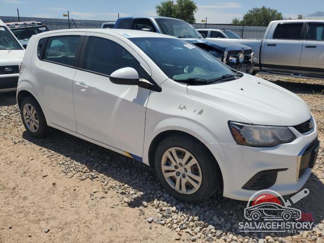 1G1JG6SH9H4139241 2017 CHEVROLET SONIC photo no. 4