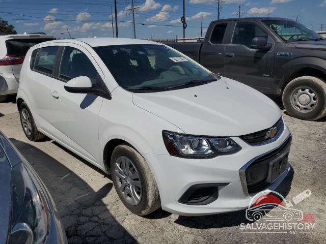 1G1JG6SB3L4111990 2020 CHEVROLET SONIC photo no. 4