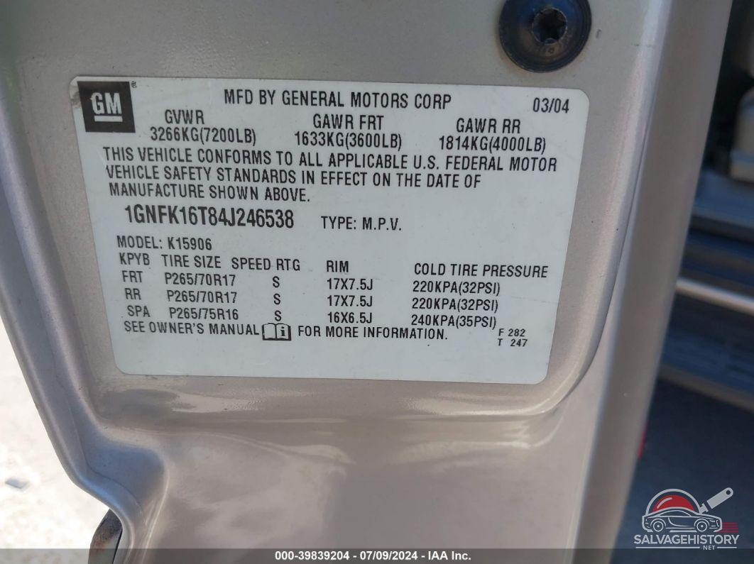 1GNFK16T84J246538 2004 CHEVROLET SUBURBAN 1500 photo no. 9