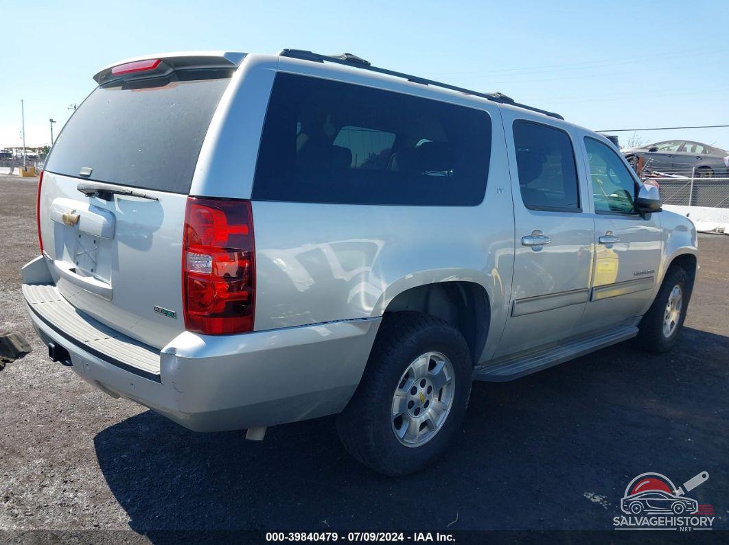 1GNUKJE33AR163492 2010 CHEVROLET SUBURBAN 1500 photo no. 4