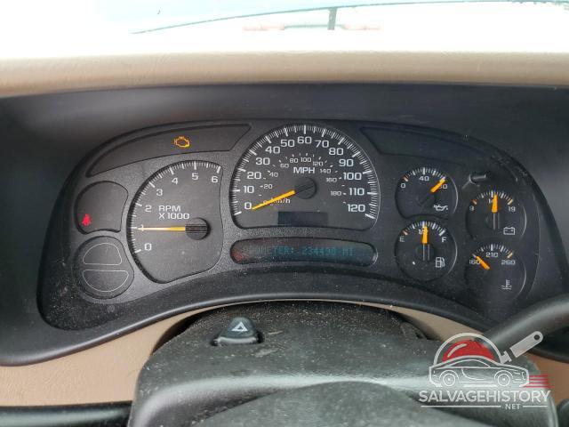 3GNEC16Z05G118598 2005 CHEVROLET SUBURBAN photo no. 9
