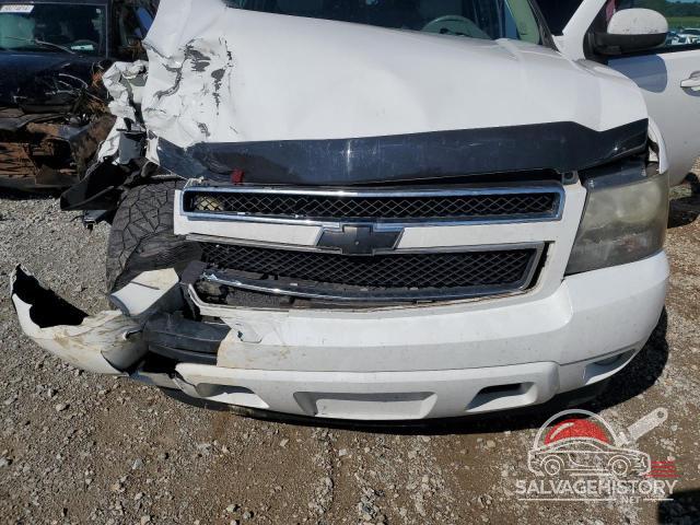 1GNFC26079R271674 2009 CHEVROLET SUBURBAN photo no. 12