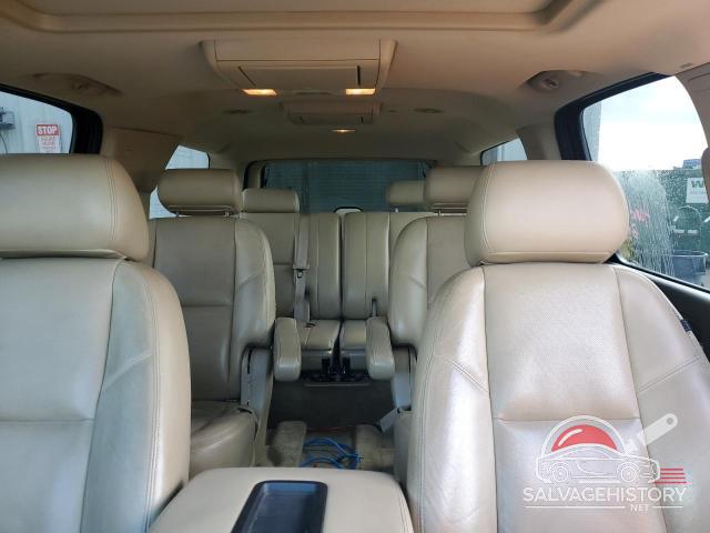 1GNUCKE04AR174610 2010 CHEVROLET SUBURBAN photo no. 10