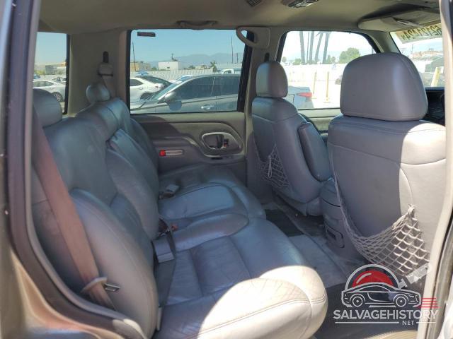 1GNEC13R6XJ314051 1999 CHEVROLET TAHOE photo no. 11