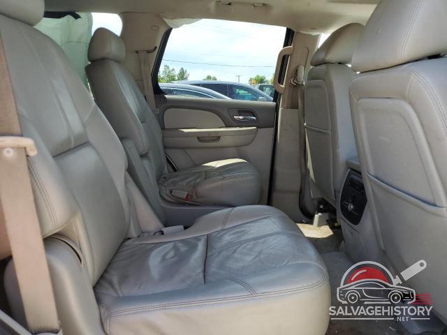 1GNUKBE05AR155891 2010 CHEVROLET TAHOE photo no. 11