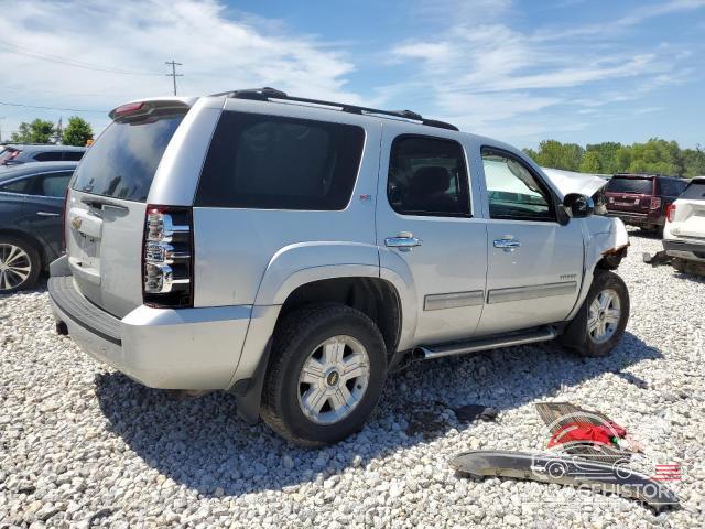 1GNUKBE05AR155891 2010 CHEVROLET TAHOE photo no. 3