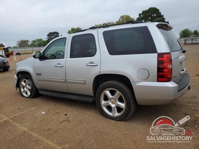 1GNSCBE03BR273055 2011 CHEVROLET TAHOE photo no. 2